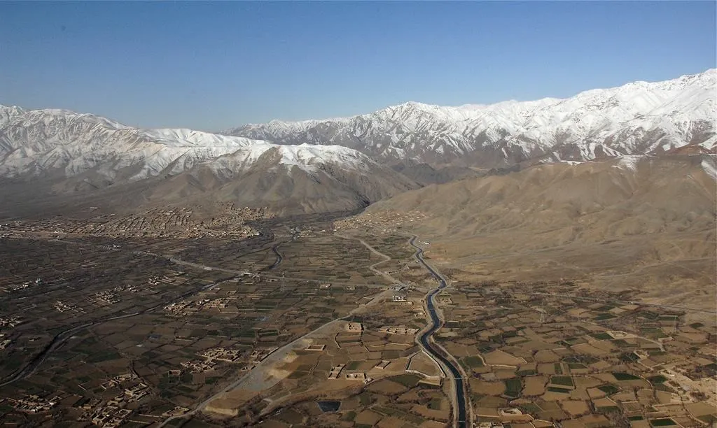 سفر به افغانستان با خرید بلیط هواپیما مشهد به کابل و آشنایی با بهترین مکان ها برای بازدید در افغانستان